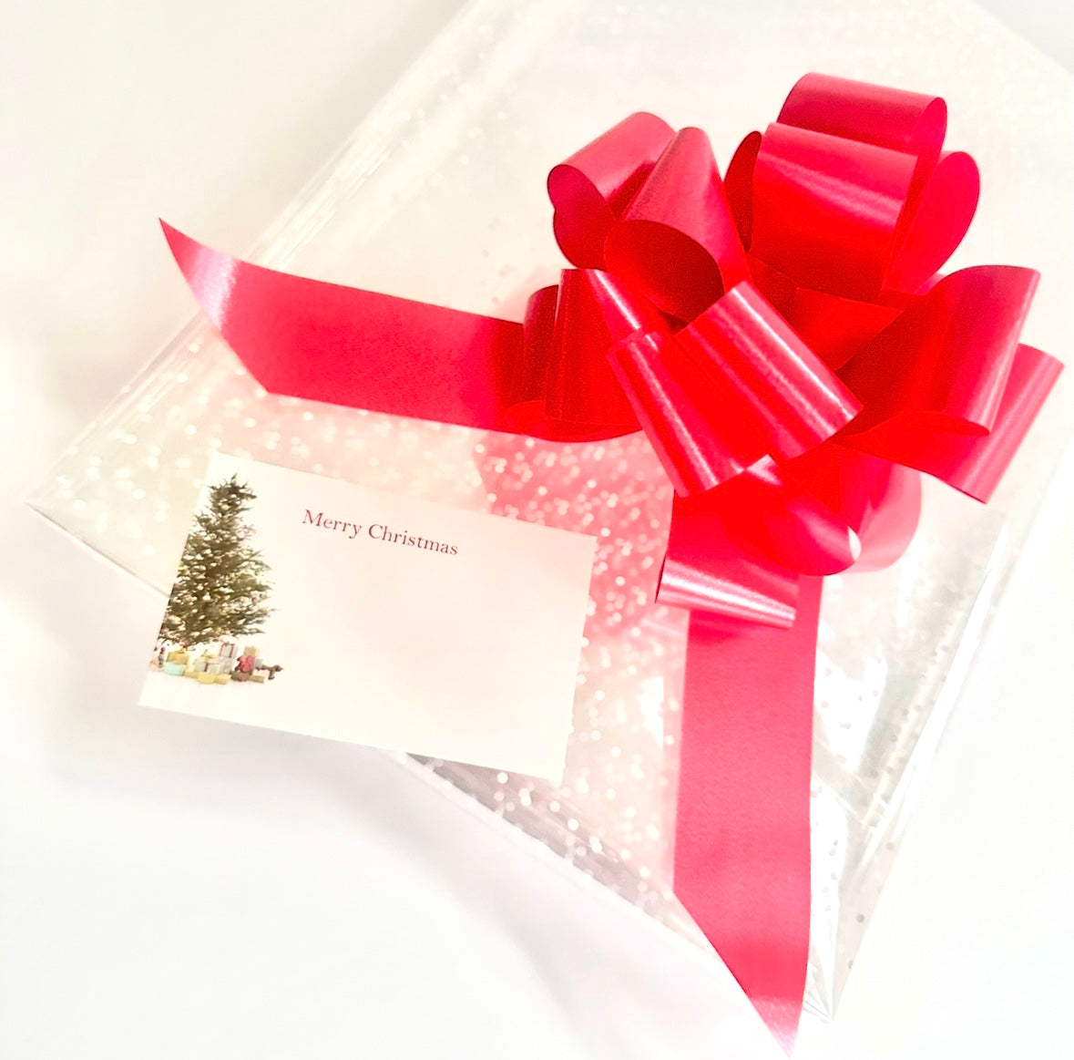 White Dot Cellophane, Red Pull Bow & Christmas Tree Card