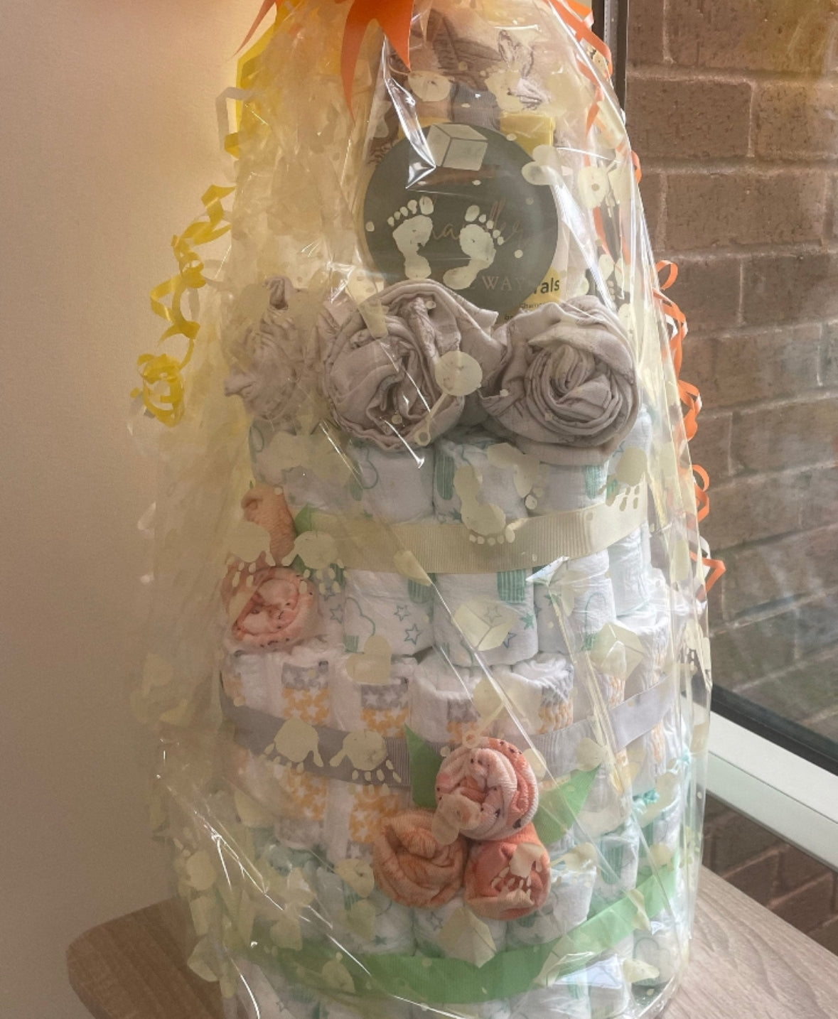 White Dot Cellophane With Card & Moss Green Pull Bow