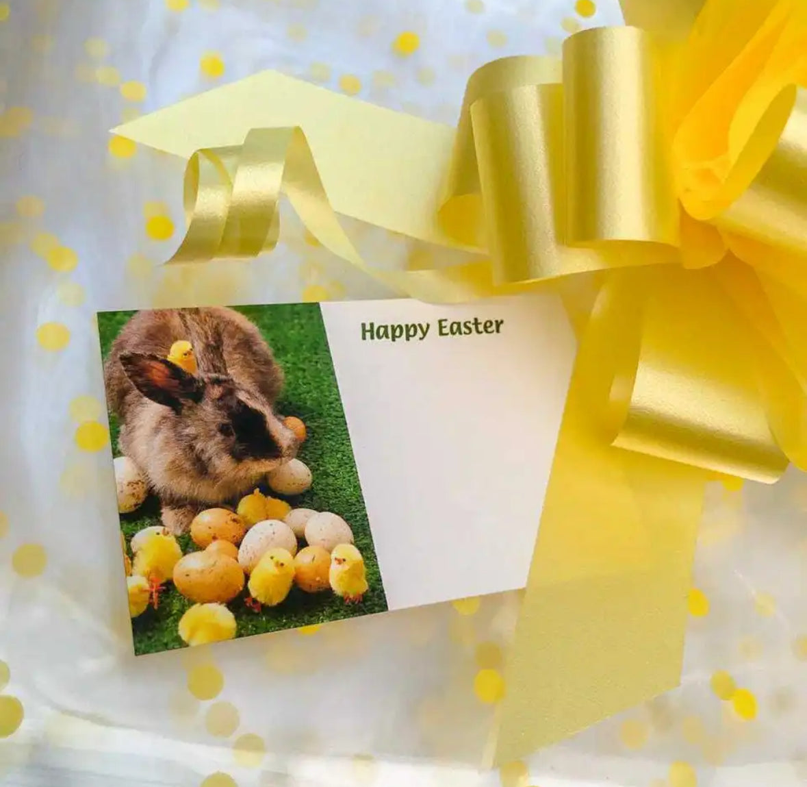 Yellow Dot Cellophane With Easter Card & Yellow Pull Bow
