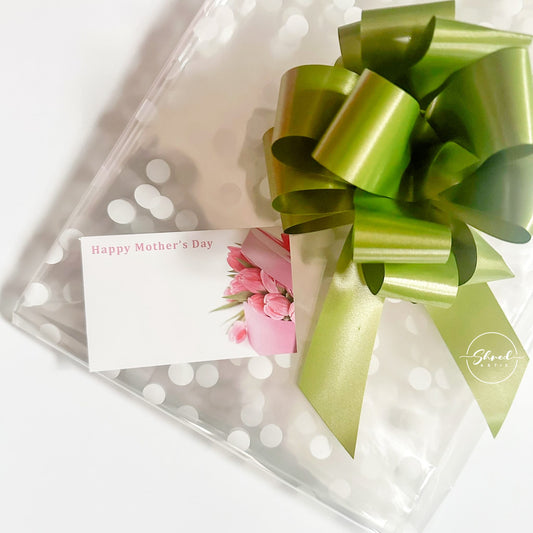 White Dot Cellophane With Card & Moss Green Pull Bow