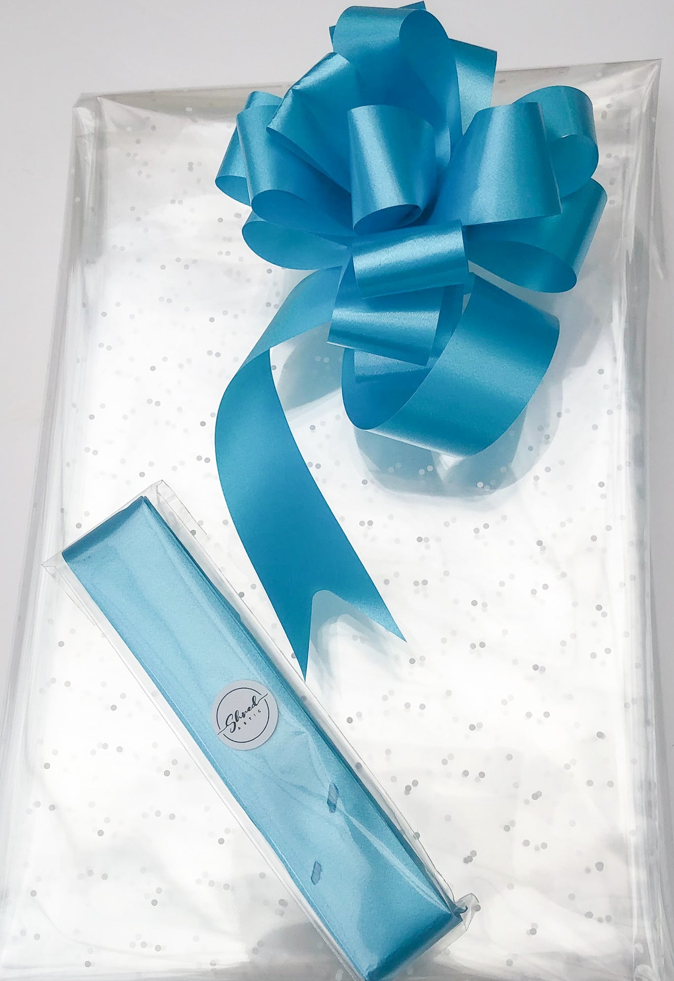 Micro Dot Cellophane & Pull Bow