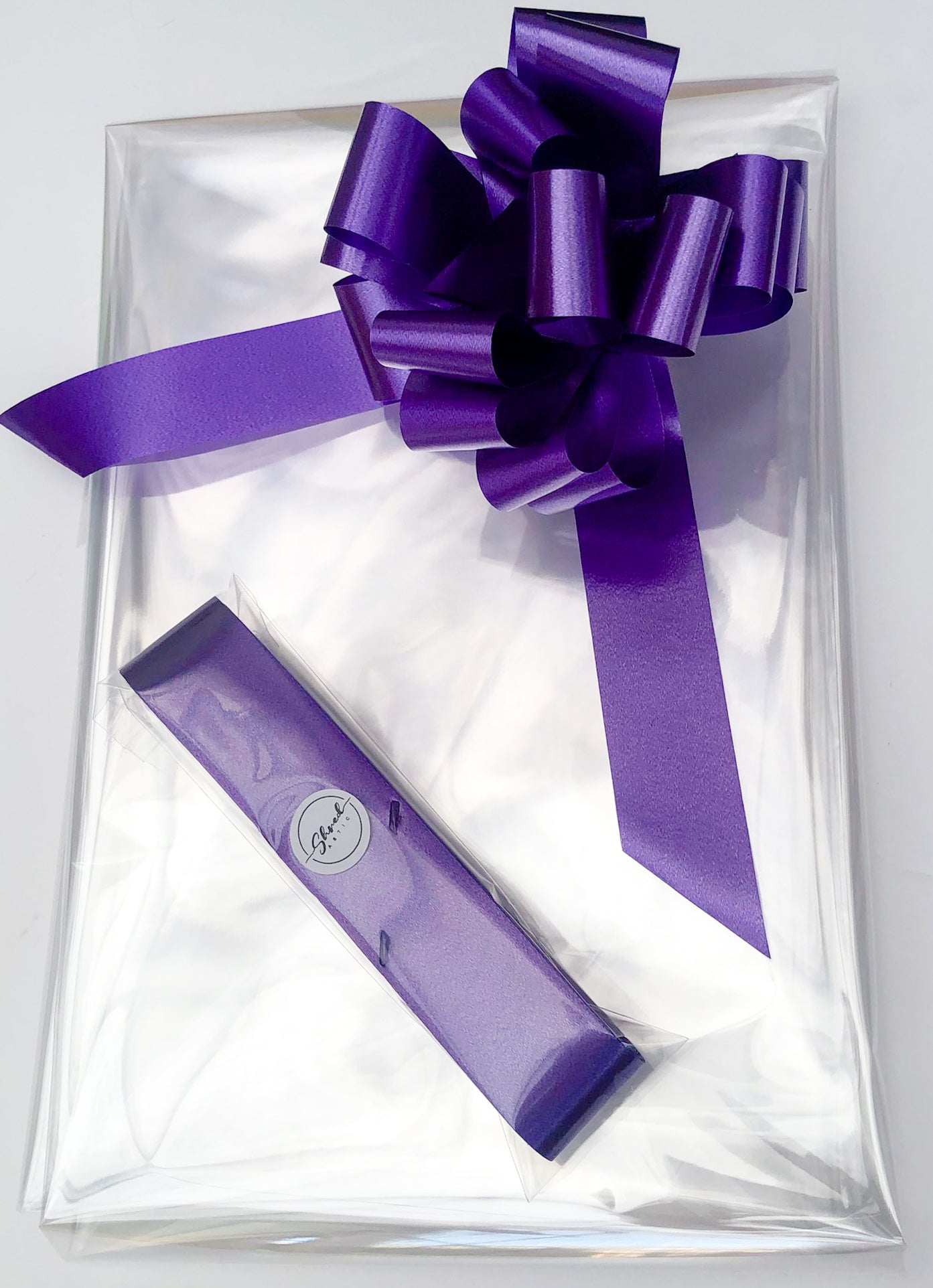 Clear Cellophane & Pull Bow