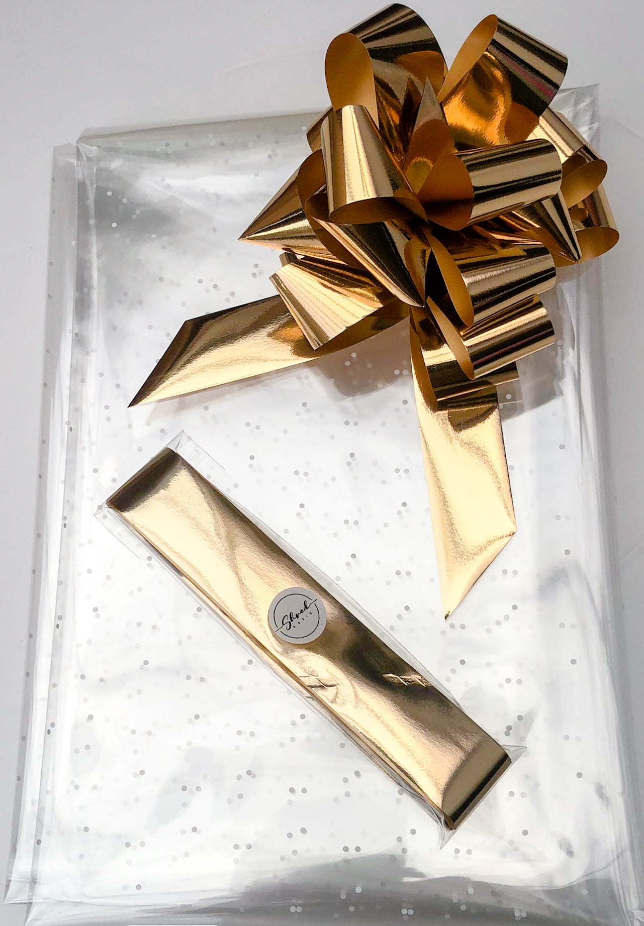 Micro Dot Cellophane & Metallic Pull Bow