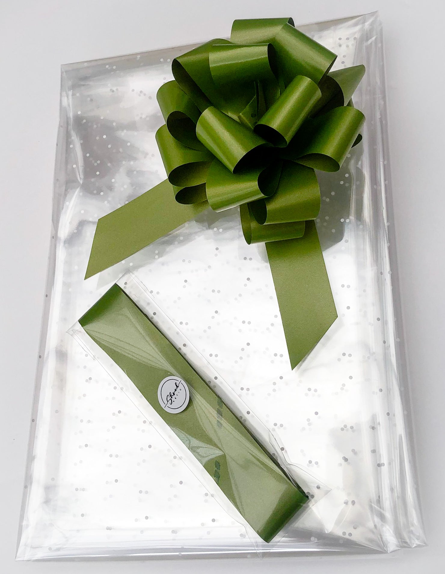 Micro Dot Cellophane & Pull Bow
