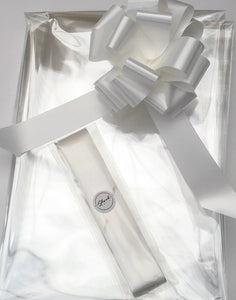 Clear Cellophane & Pull Bow