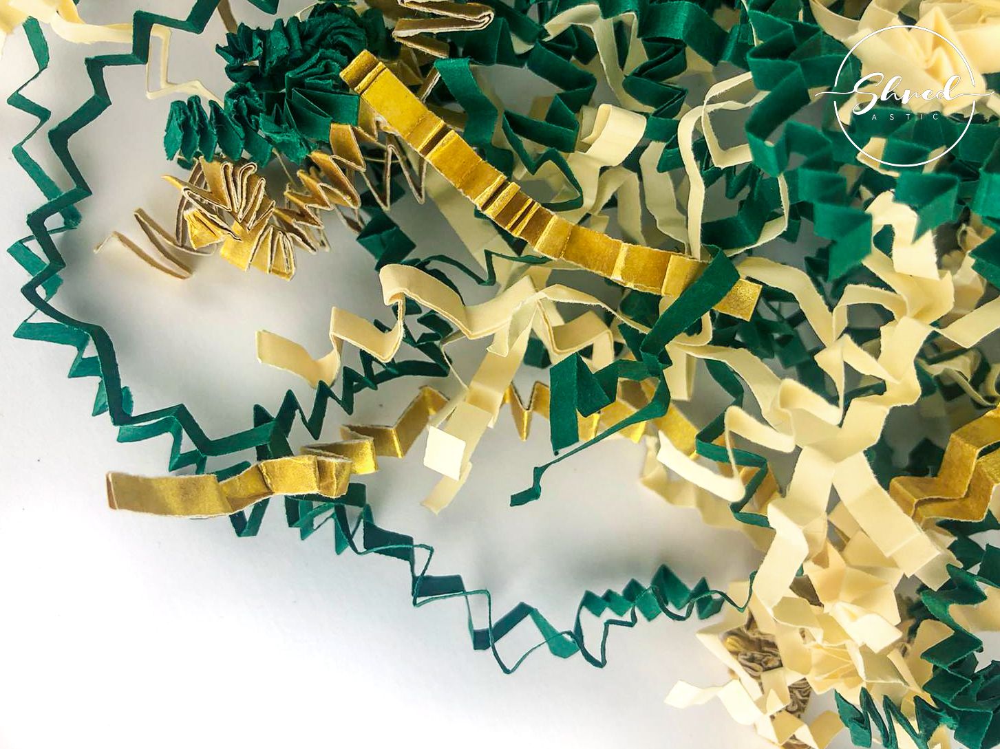 ShredAstic®️ Spruce Green, Ivory, Gold ZigZag Crinkle Paper Mix