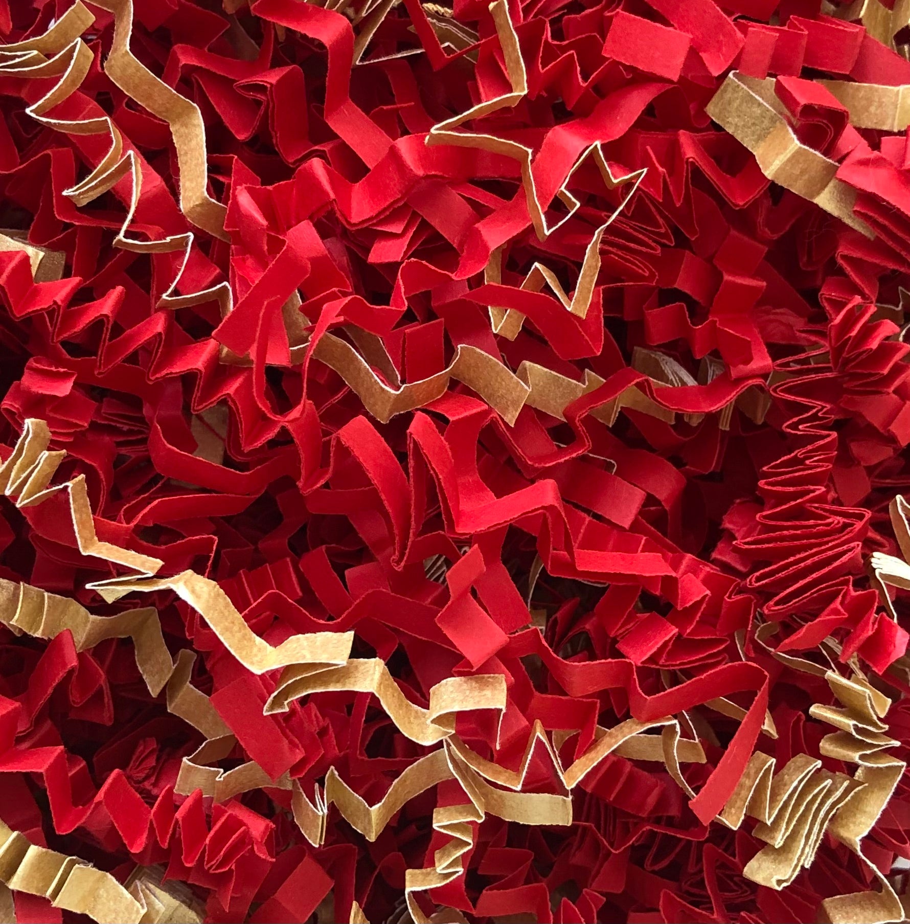 ShredAstic®️ Gold & Red ZigZag Crinkle  shredded paper mix